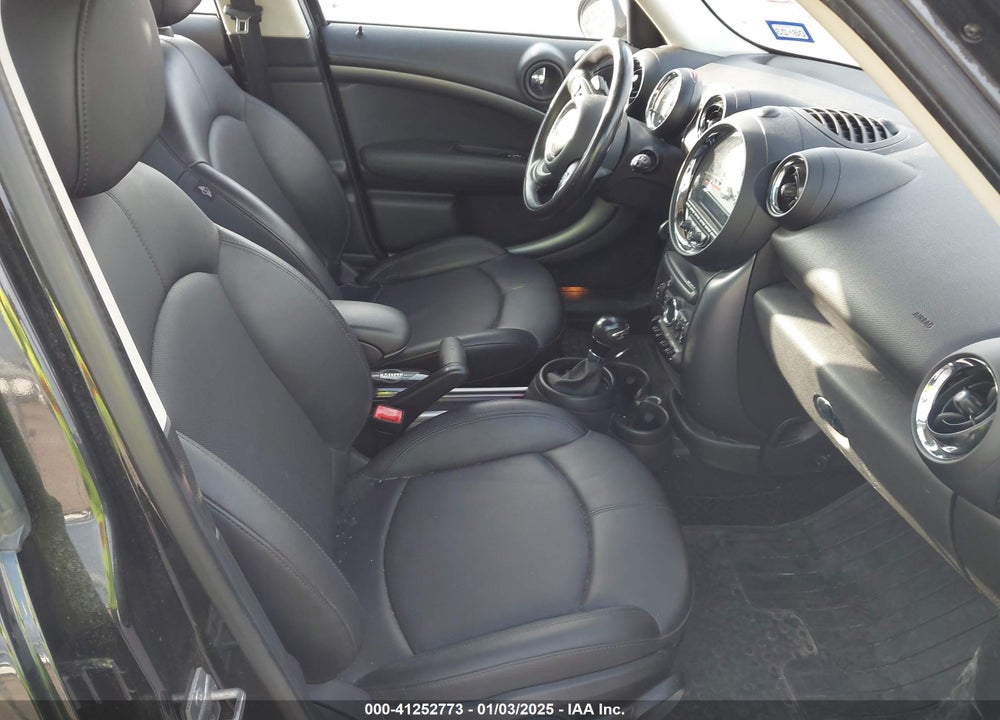 2013 MINI COUNTRYMAN COOPER S VIN: WMWZC5C57DWP31284