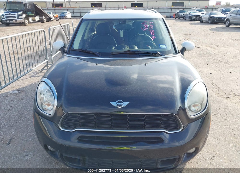 2013 MINI COUNTRYMAN COOPER S VIN: WMWZC5C57DWP31284