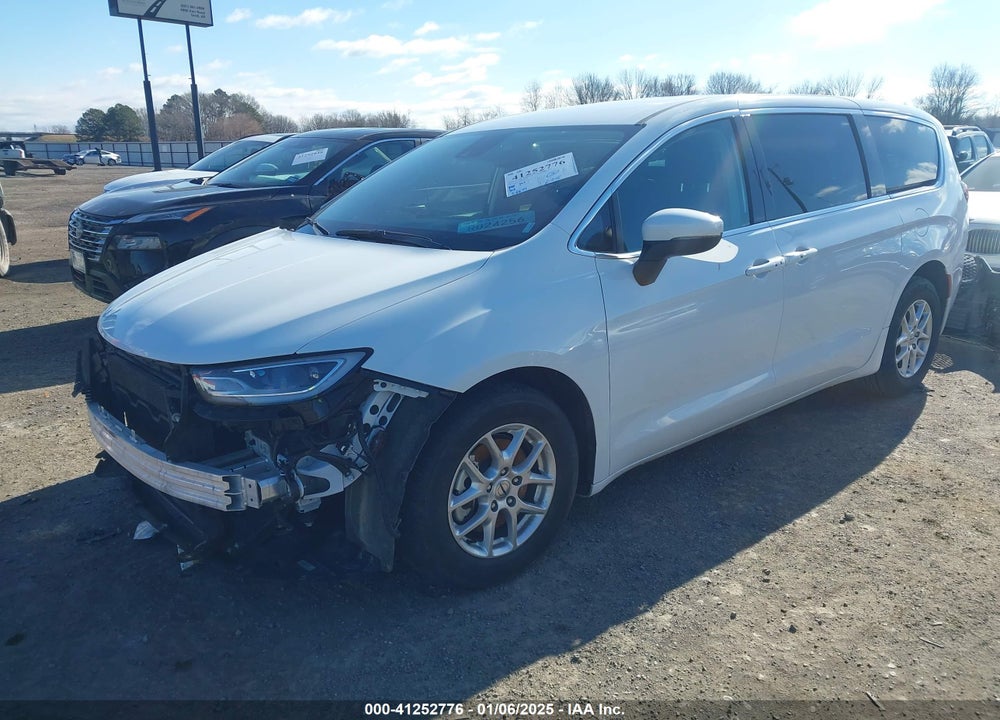 2023 CHRYSLER PACIFICA TOURING L VIN: 2C4RC1BG5PR557534