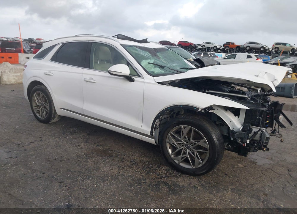 2022 GENESIS GV70 2.5T AWD VIN: KMUMADTB8NU072631