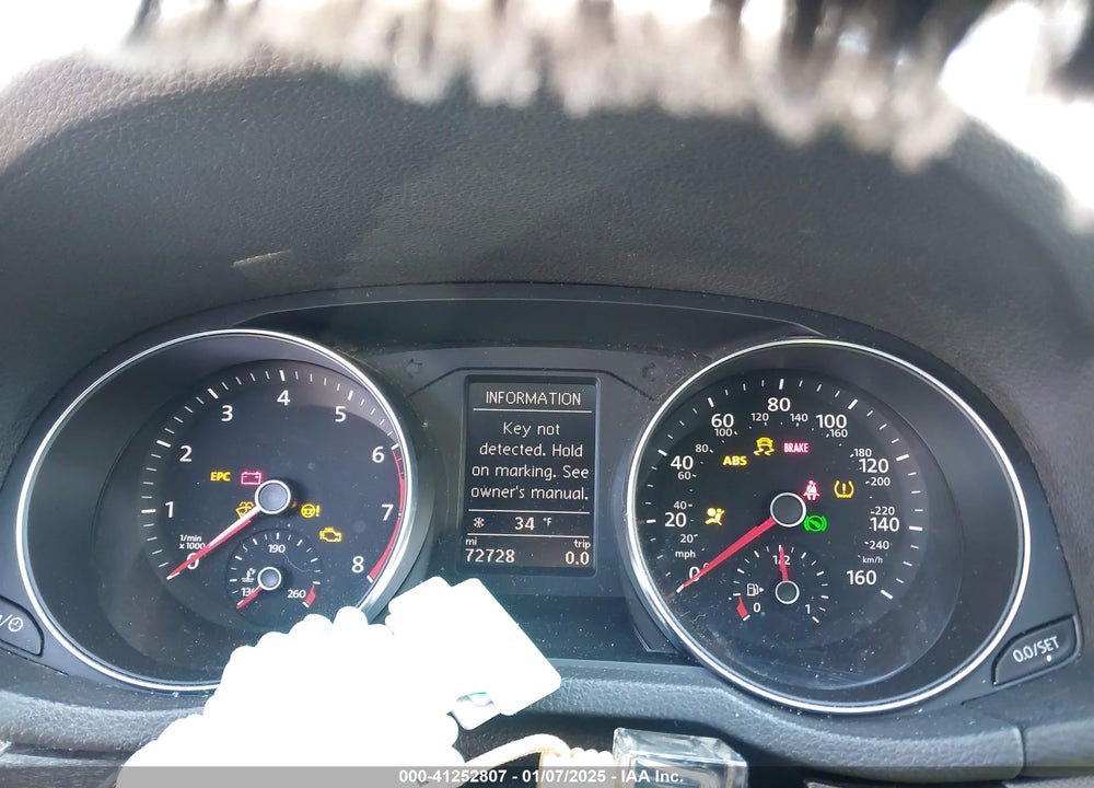2018 VOLKSWAGEN PASSAT VIN: 1VWBA7A36JC050177