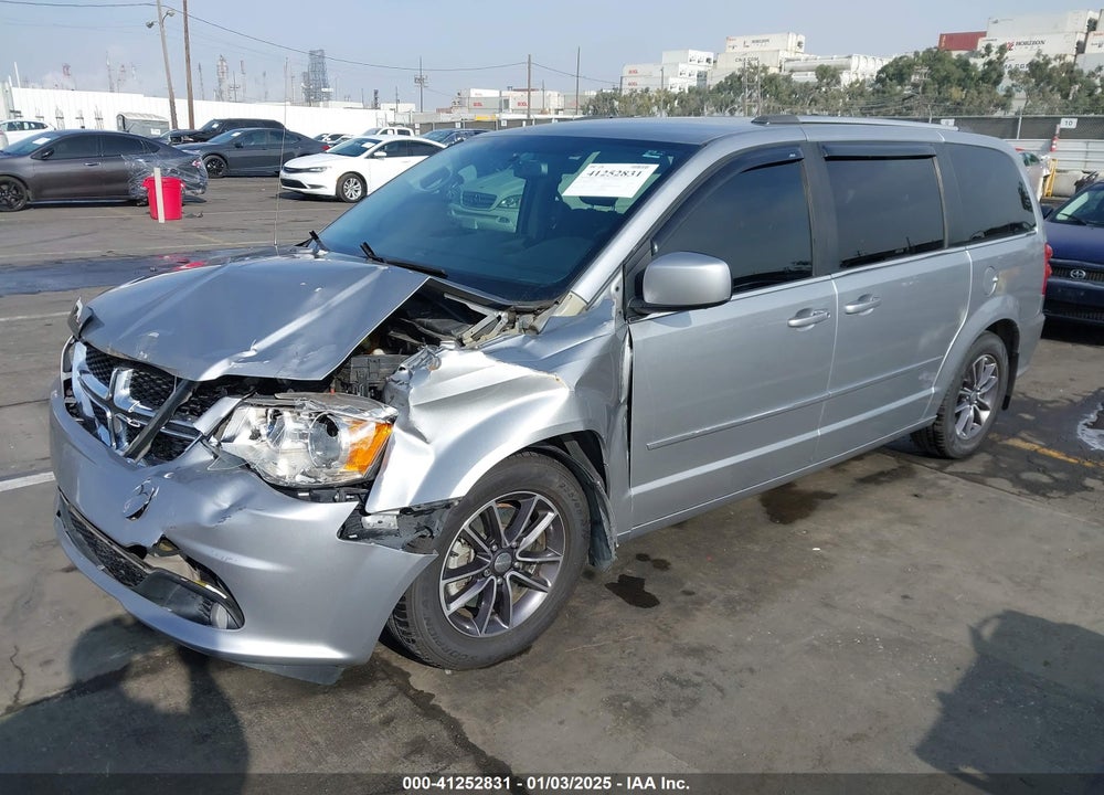 2017 DODGE GRAND CARAVAN SXT VIN: 2C4RDGCG0HR825714