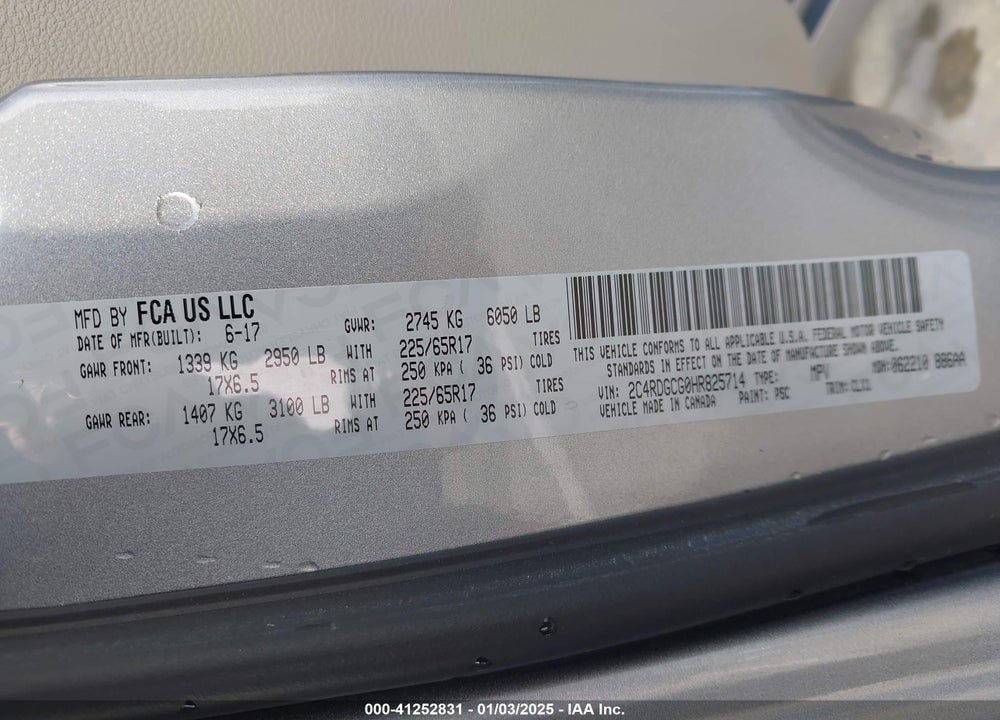 2017 DODGE GRAND CARAVAN SXT VIN: 2C4RDGCG0HR825714