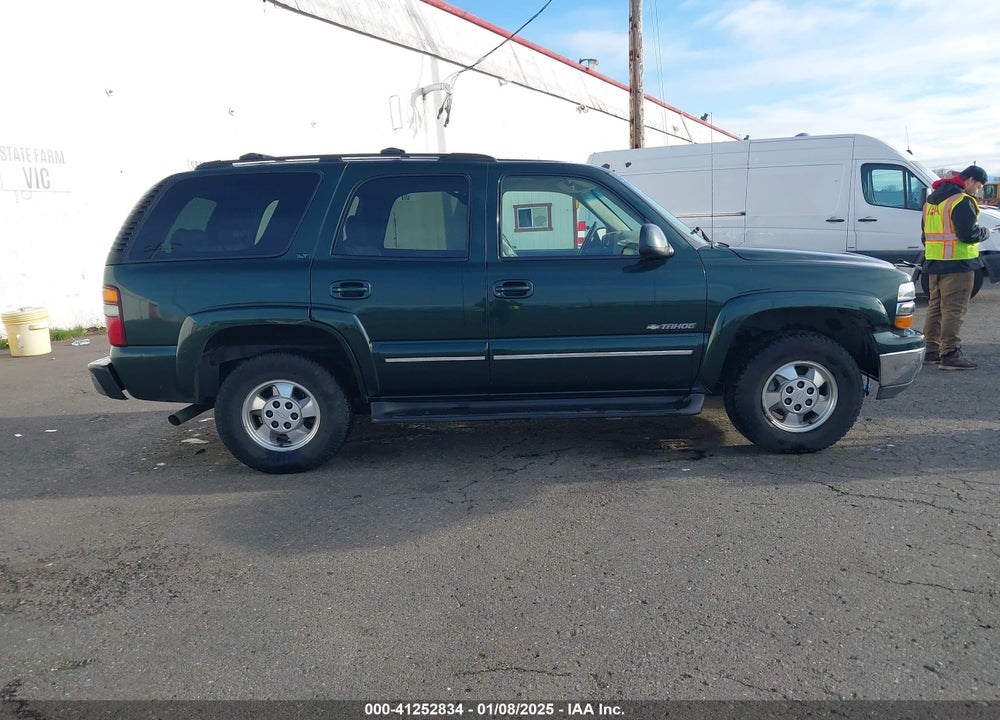 2002 CHEVROLET TAHOE LT VIN: 1GNEK13Z62J294833