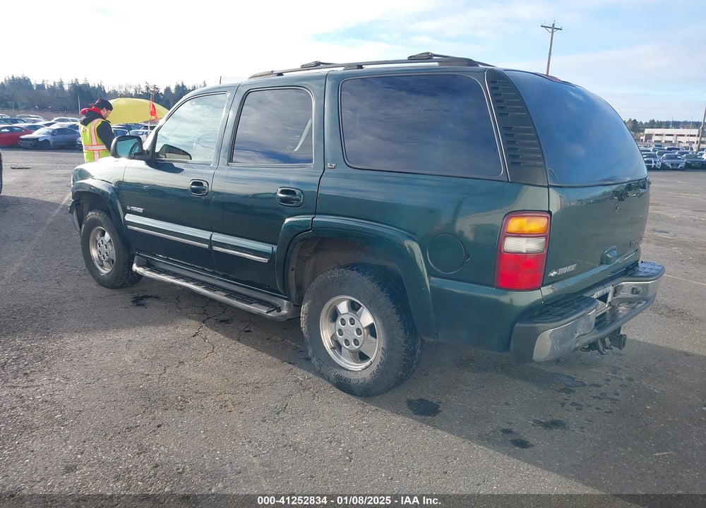 2002 CHEVROLET TAHOE LT VIN: 1GNEK13Z62J294833