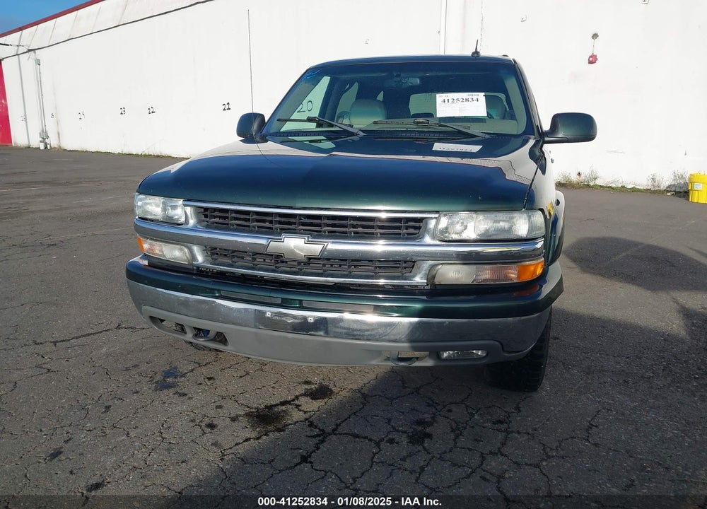 2002 CHEVROLET TAHOE LT VIN: 1GNEK13Z62J294833