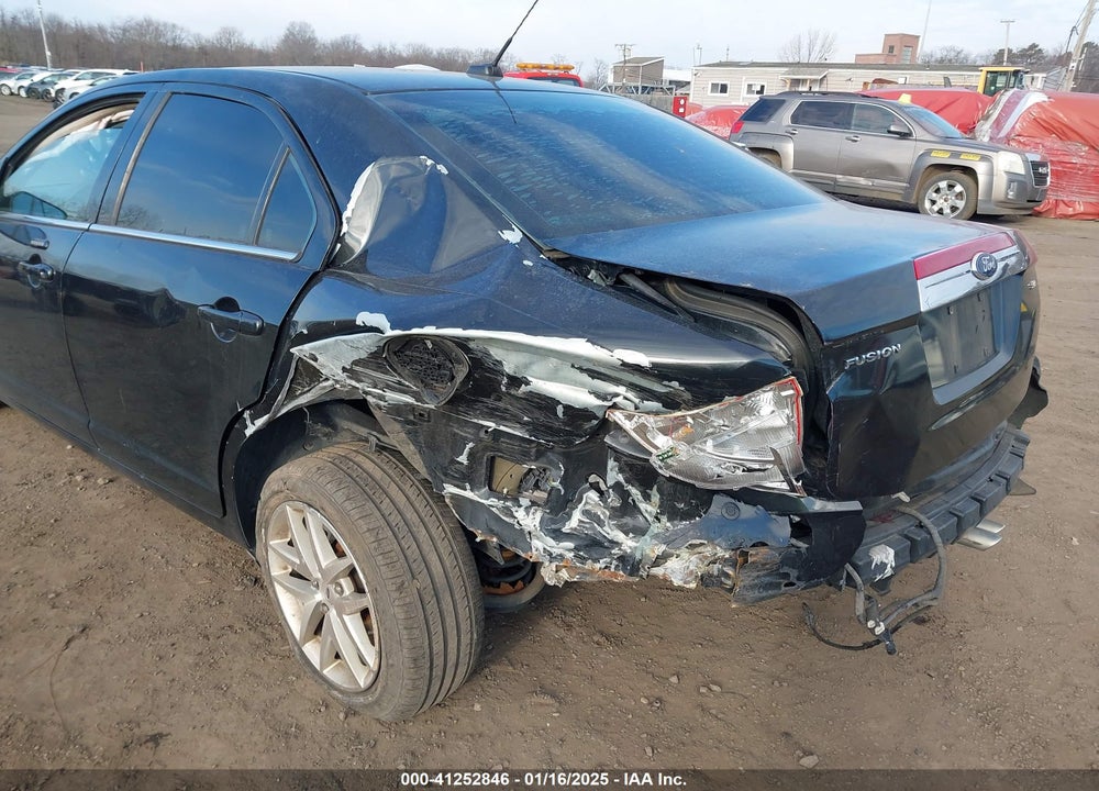 2010 FORD FUSION VIN: 3FAHP0JA2AR367351
