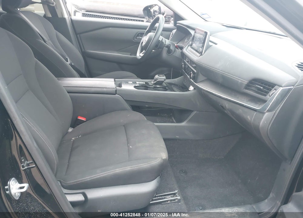 2024 NISSAN ROGUE S FWD VIN: 5N1BT3AA5RC687766