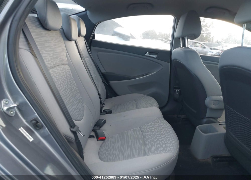 2015 HYUNDAI ACCENT VIN: KMHCT4AE5FU822361