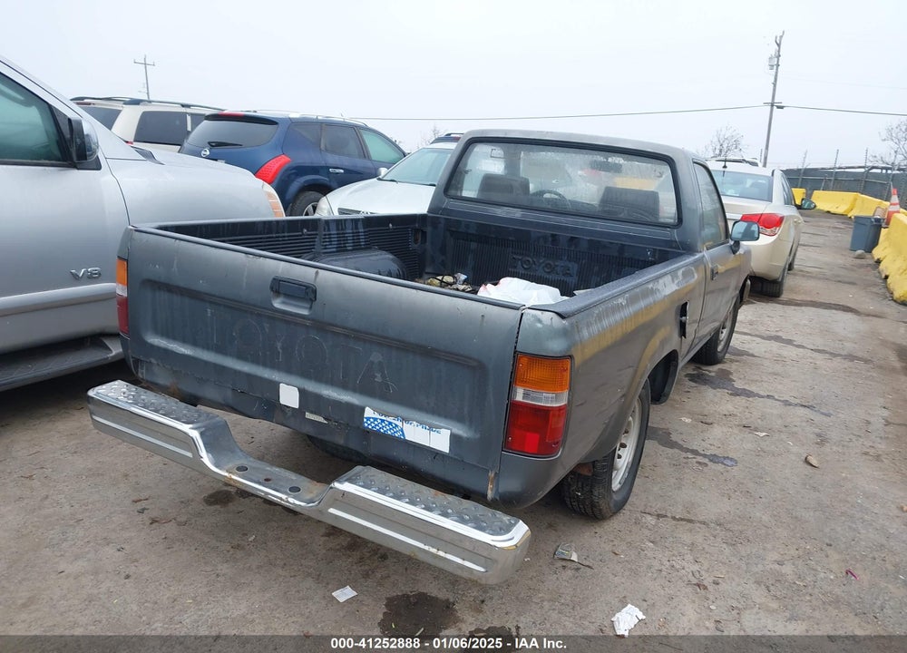 1992 TOYOTA PICKUP 1/2 TON SHORT WHLBASE STB VIN: 4TARN81A5NZ046212