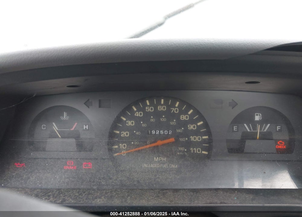 1992 TOYOTA PICKUP 1/2 TON SHORT WHLBASE STB VIN: 4TARN81A5NZ046212