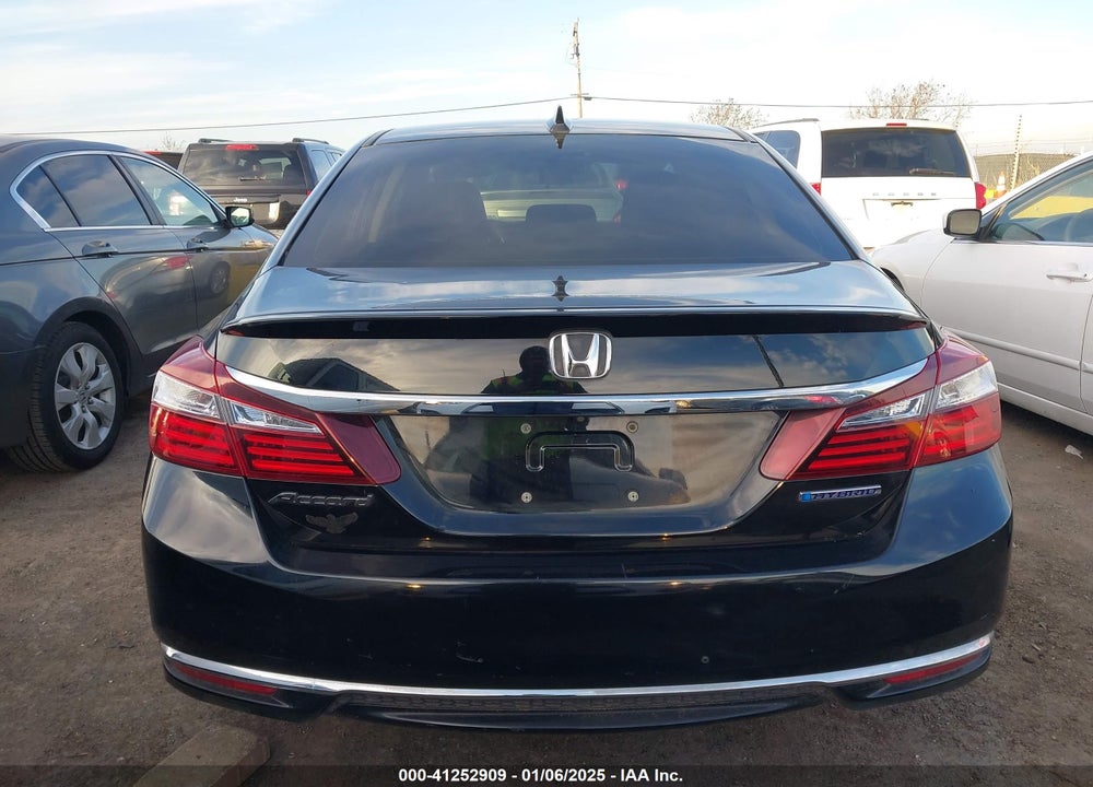 2017 HONDA ACCORD HYBRID VIN: JHMCR6F3XHC014648