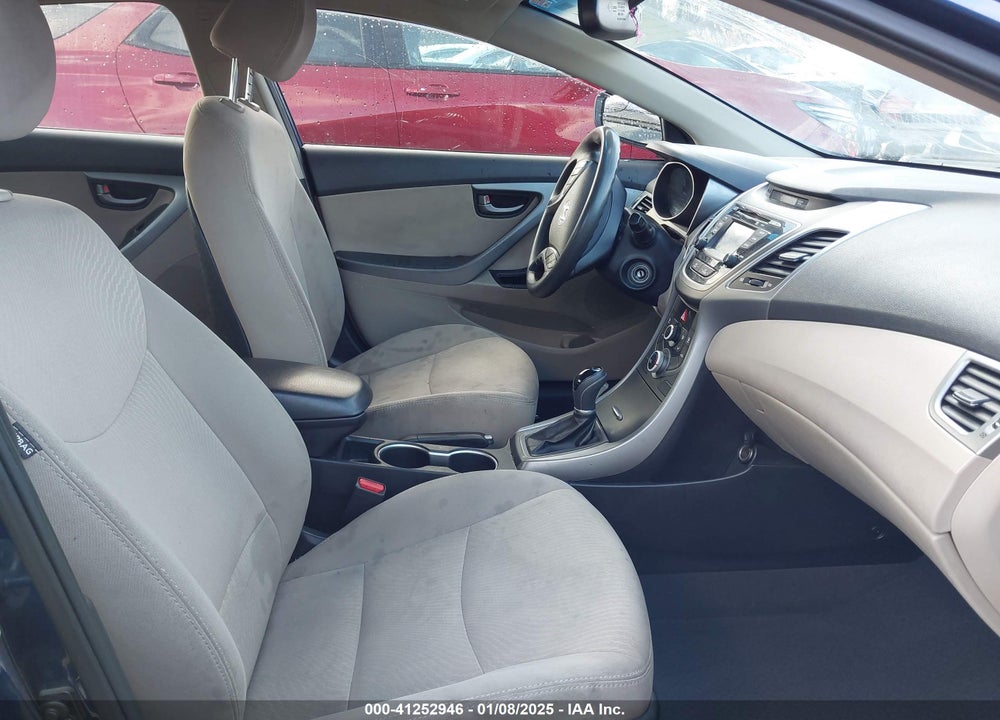 2015 HYUNDAI ELANTRA SE VIN: 5NPDH4AE8FH621316