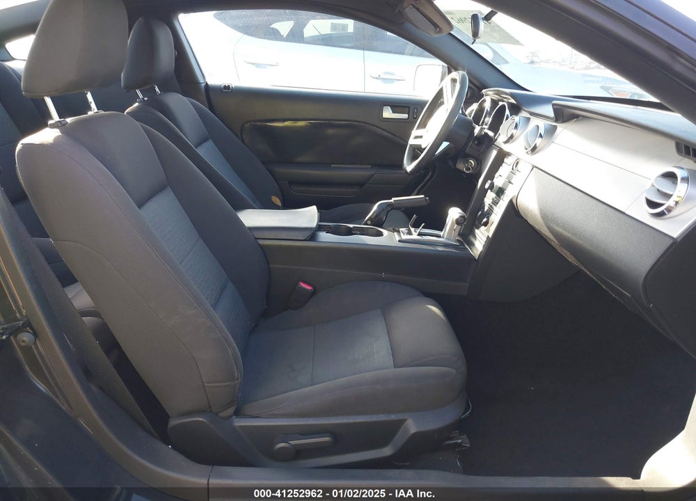 2007 FORD MUSTANG V6 DELUXE/V6 PREMIUM VIN: 1ZVFT80N775247683