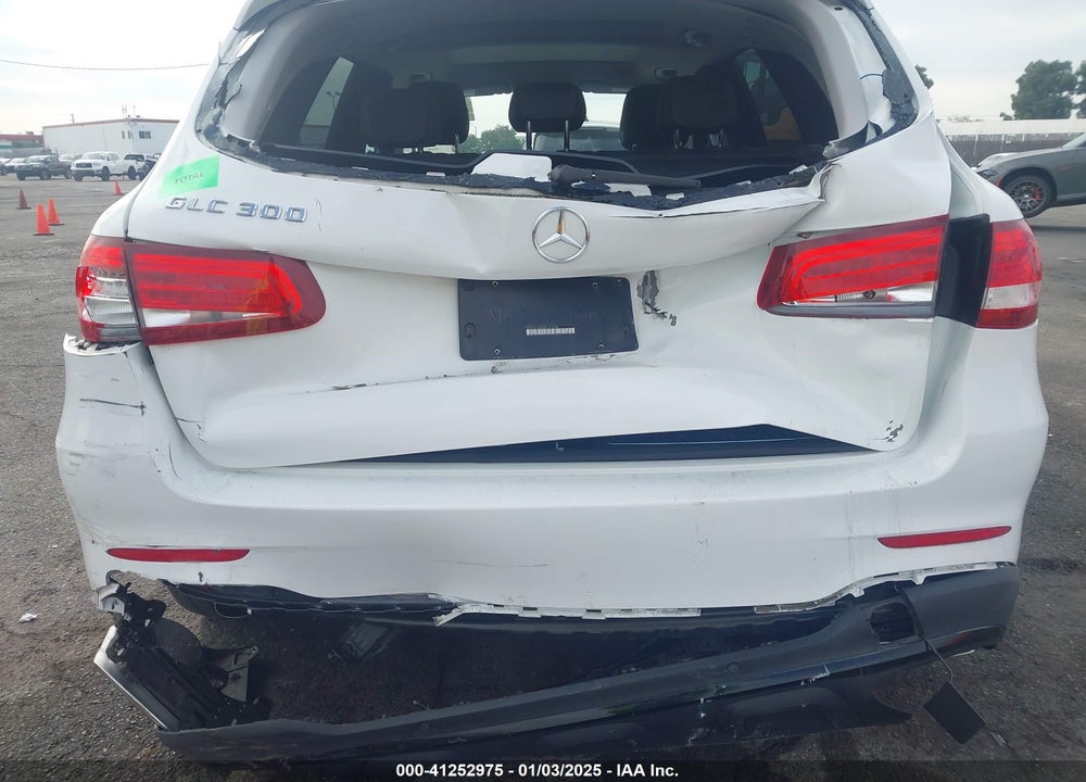 2016 MERCEDES-BENZ GLC 300 VIN: WDC0G4JB3GF101098
