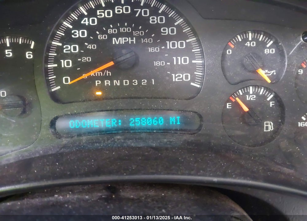 2006 GMC YUKON SLE VIN: 1GKEC13V76R139769