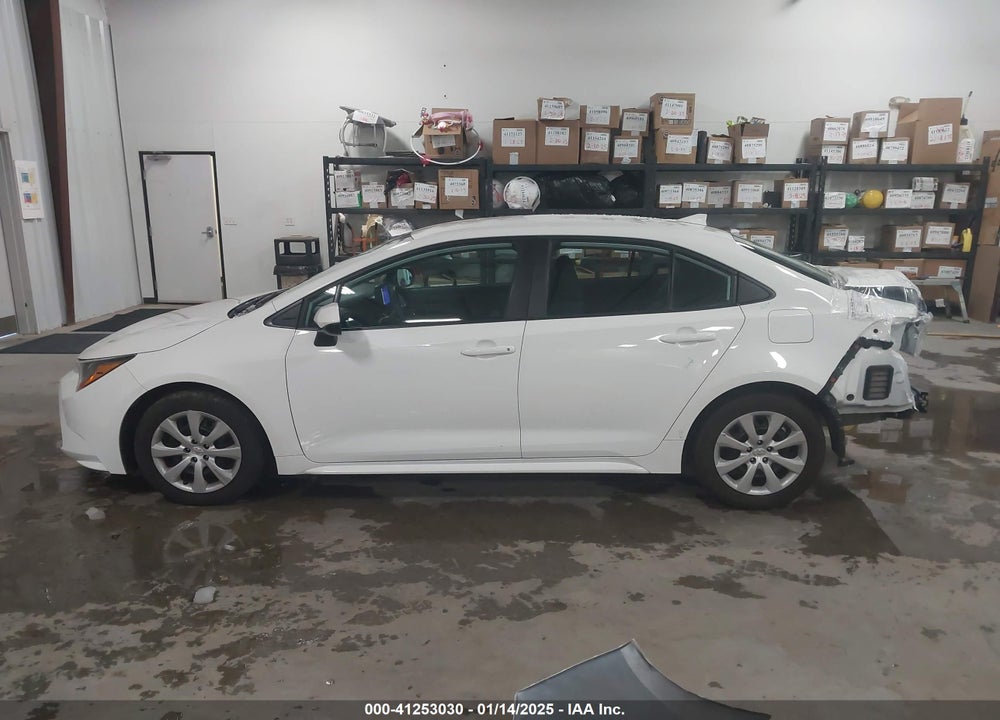 2024 TOYOTA COROLLA LE VIN: 5YFB4MDE2RP086702