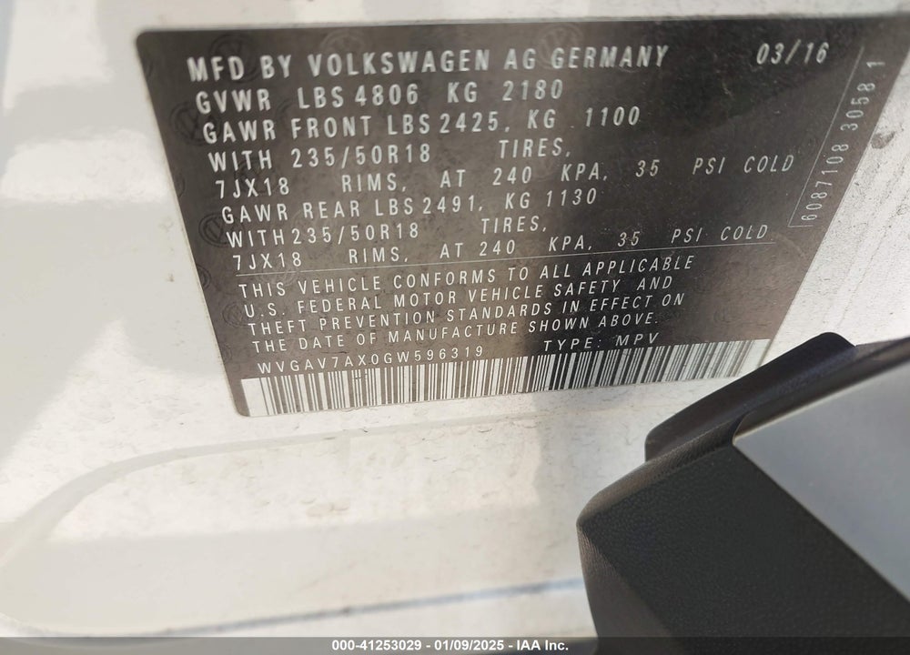 2016 VOLKSWAGEN TIGUAN SE VIN: WVGAV7AX0GW596319
