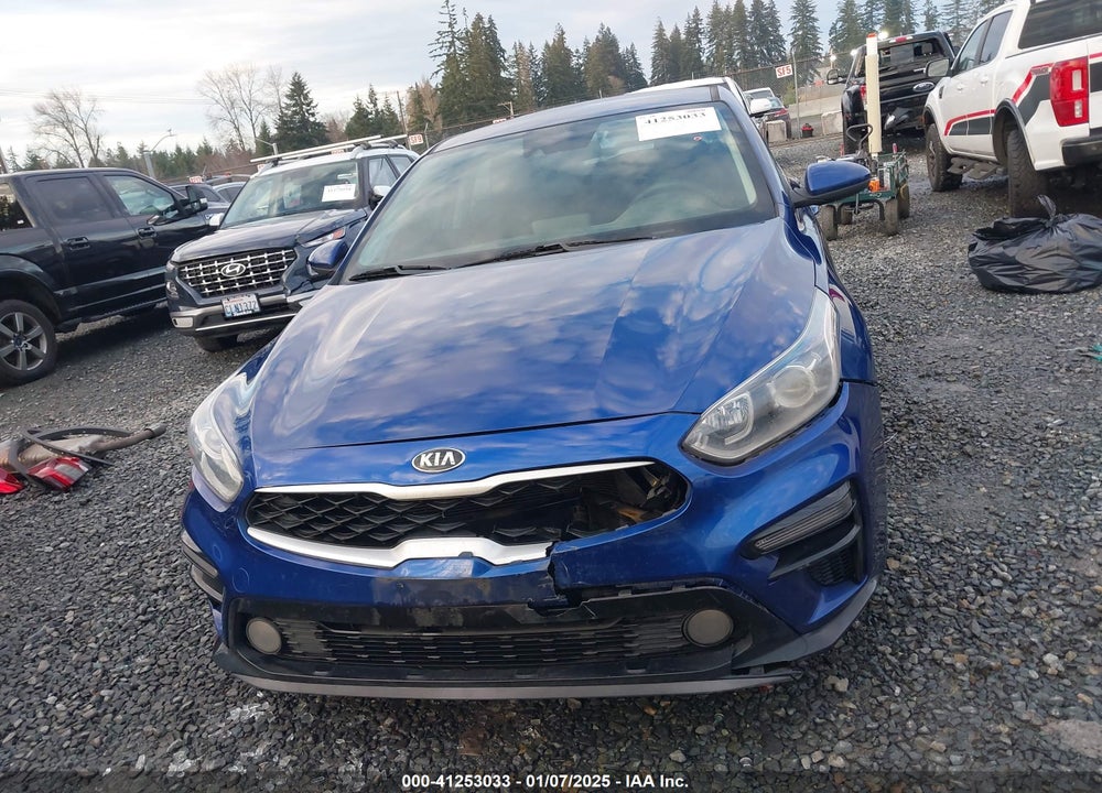 2019 KIA FORTE LXS VIN: 3KPF24AD8KE037062