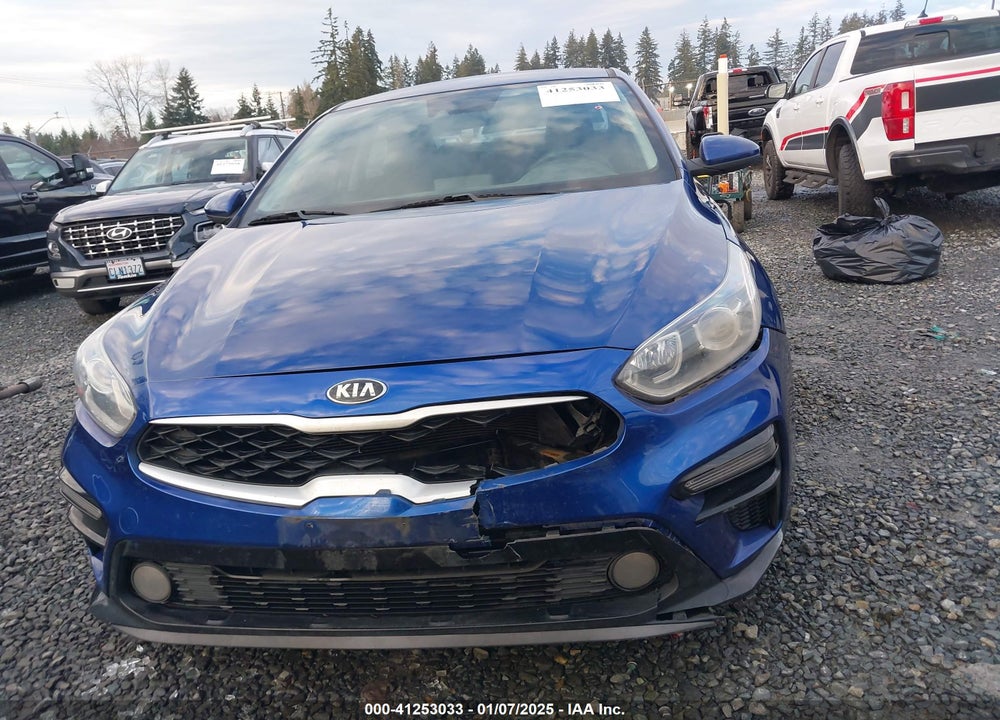 2019 KIA FORTE LXS VIN: 3KPF24AD8KE037062