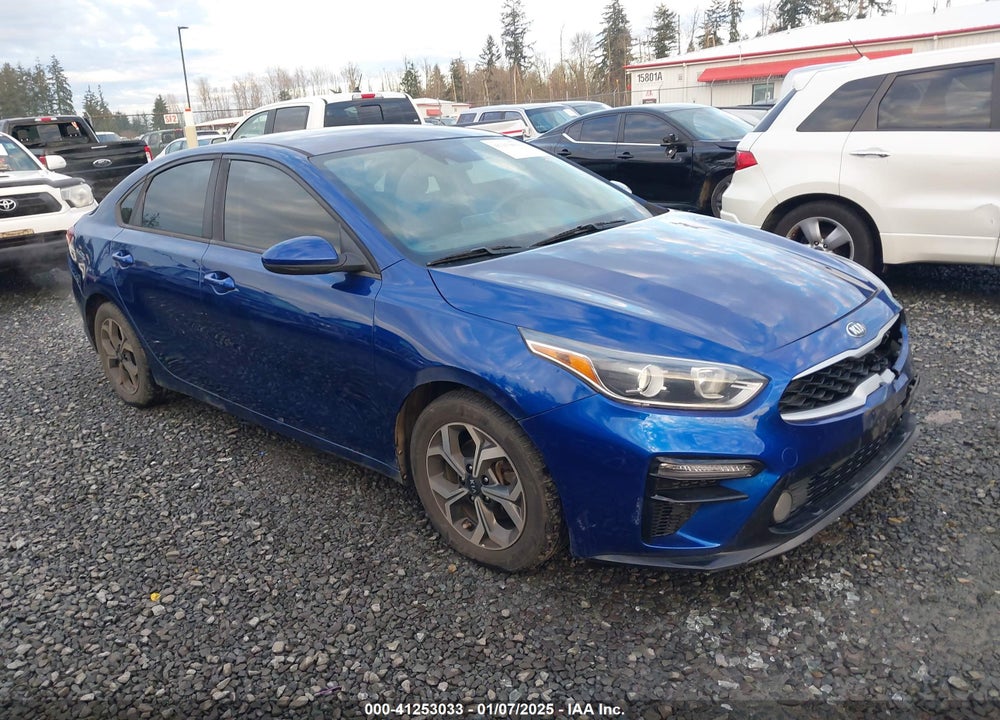 2019 KIA FORTE LXS VIN: 3KPF24AD8KE037062