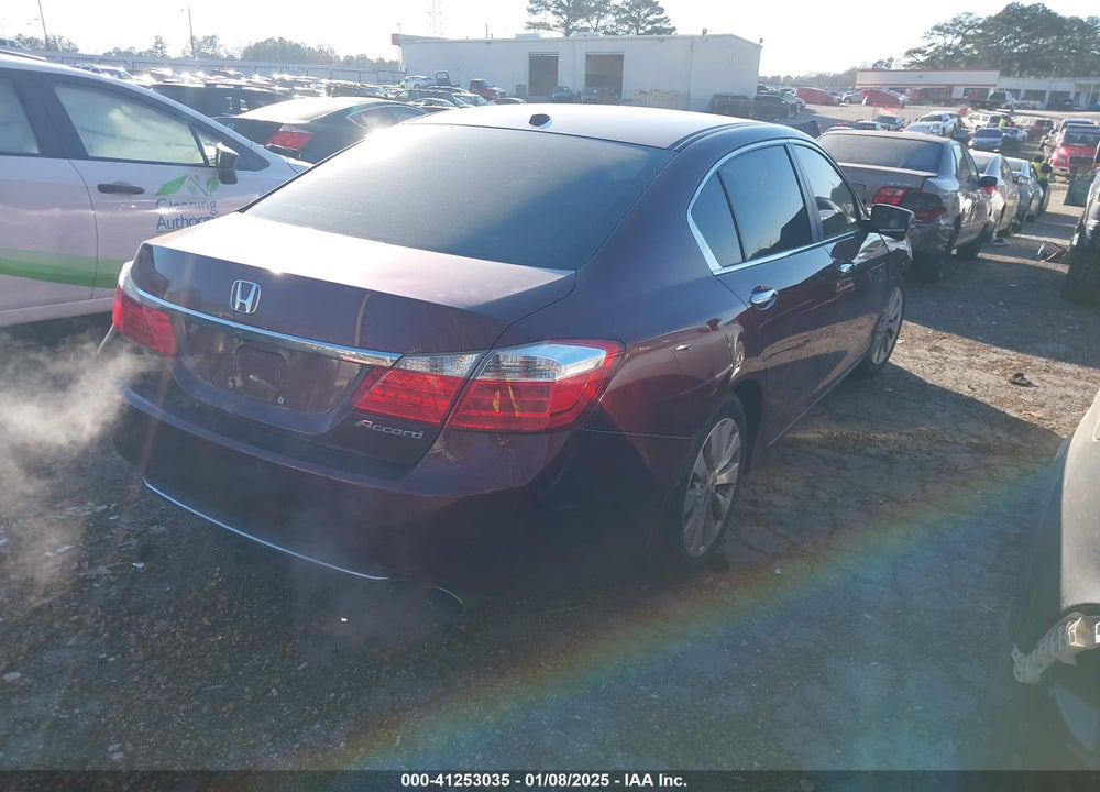 2013 HONDA ACCORD VIN: 1HGCR2F84DA151386
