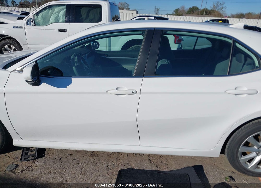 2020 TOYOTA CAMRY VIN: 4T1C11AK5LU979135