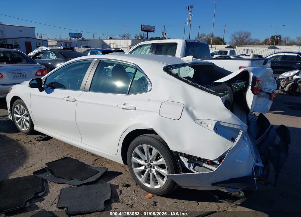 2020 TOYOTA CAMRY VIN: 4T1C11AK5LU979135