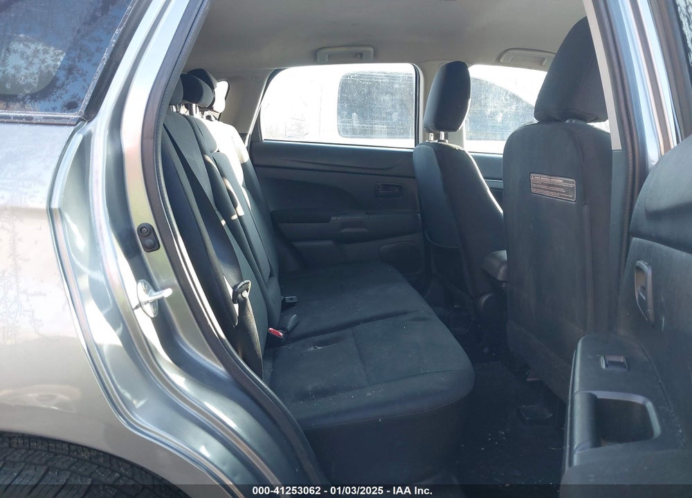 2014 MITSUBISHI OUTLANDER SPORT ES VIN: 4A4AR3AU6EE031611