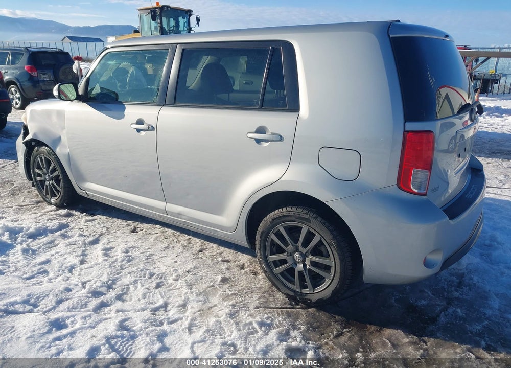 2013 SCION XB VIN: JTLZE4FE6DJ043877