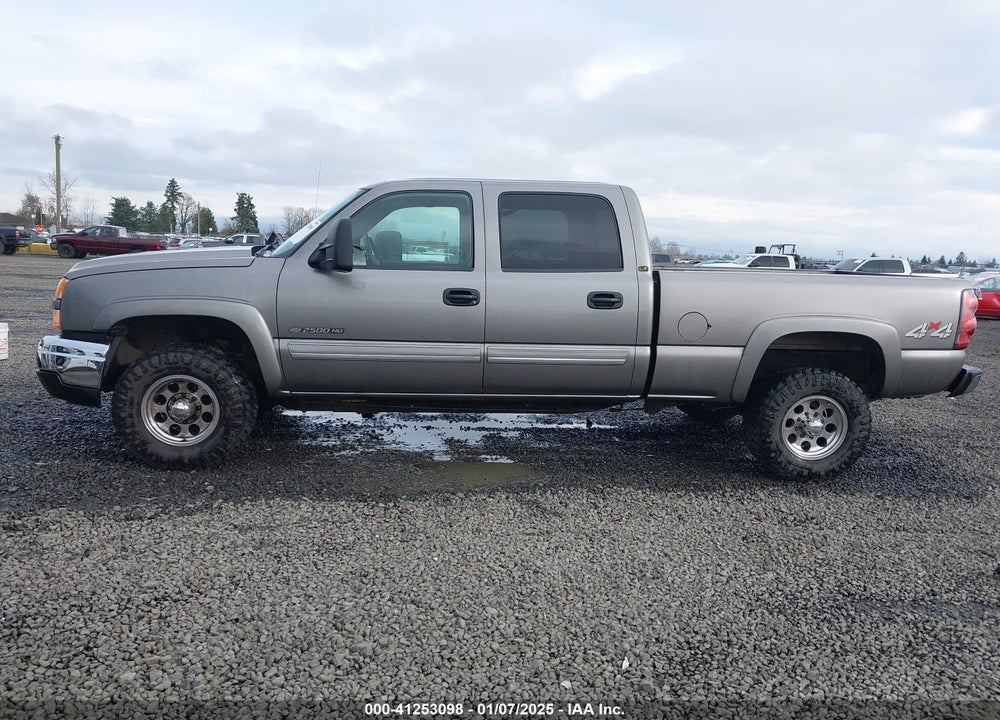 2006 CHEVROLET SILVERADO 2500HD LT1 VIN: 1GCHK23U96F159922