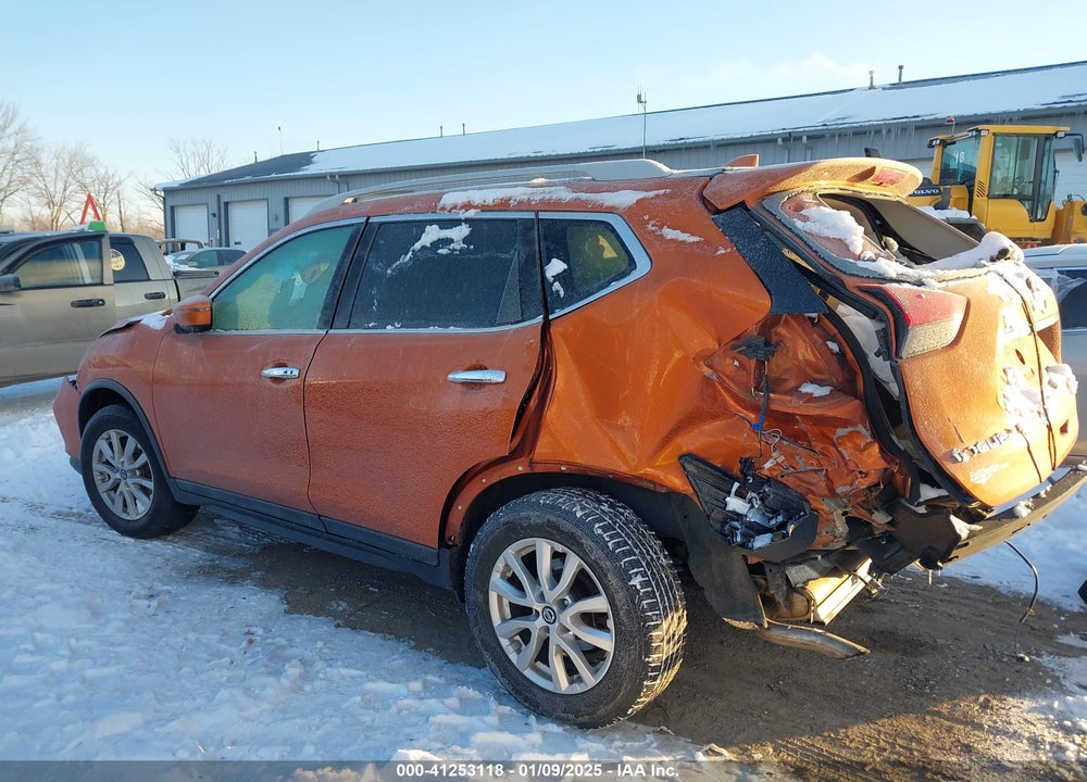 2017 NISSAN ROGUE SV VIN: 5N1AT2MV2HC821152
