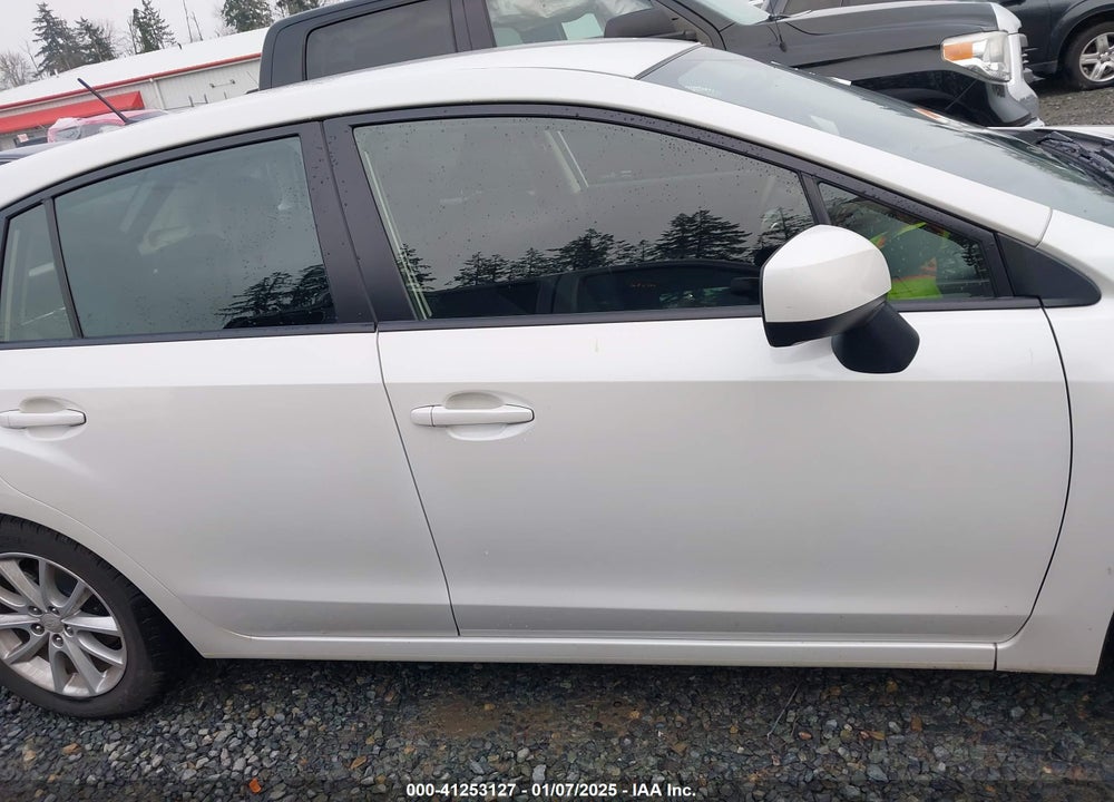 2014 SUBARU IMPREZA 2.0I PREMIUM VIN: JF1GPAC67E8249569