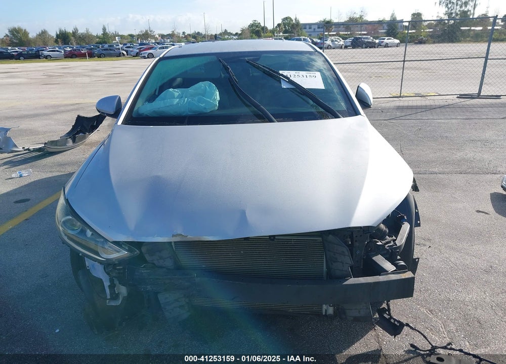 2017 HYUNDAI ELANTRA SE VIN: 5NPD84LF8HH042268