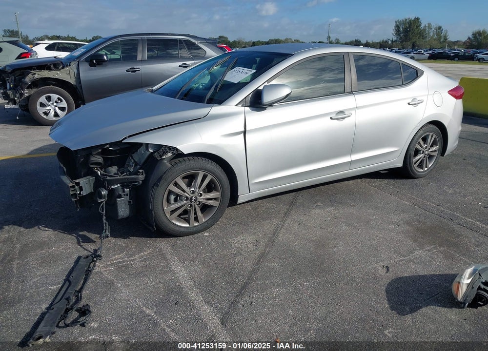 2017 HYUNDAI ELANTRA SE VIN: 5NPD84LF8HH042268