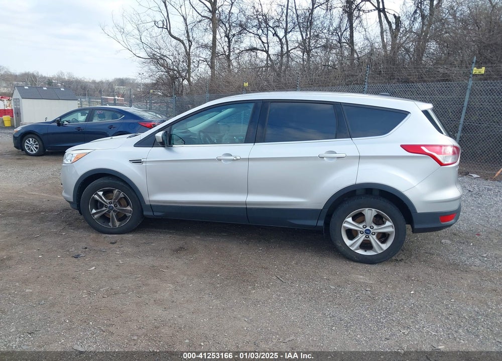 2015 FORD ESCAPE SE VIN: 1FMCU0GX1FUB54928