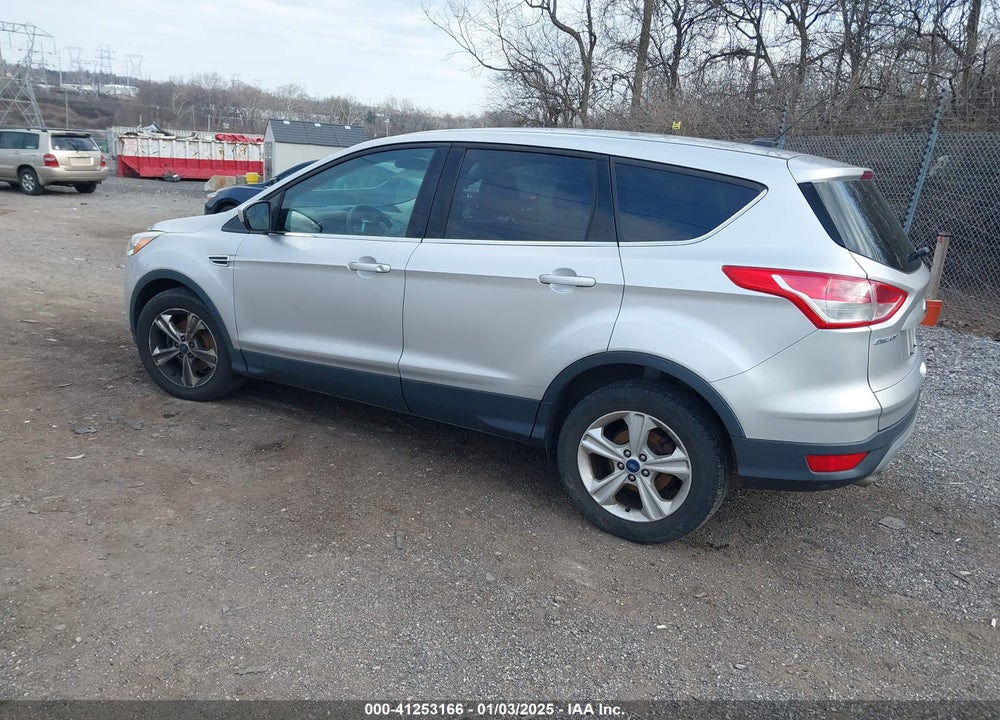 2015 FORD ESCAPE SE VIN: 1FMCU0GX1FUB54928