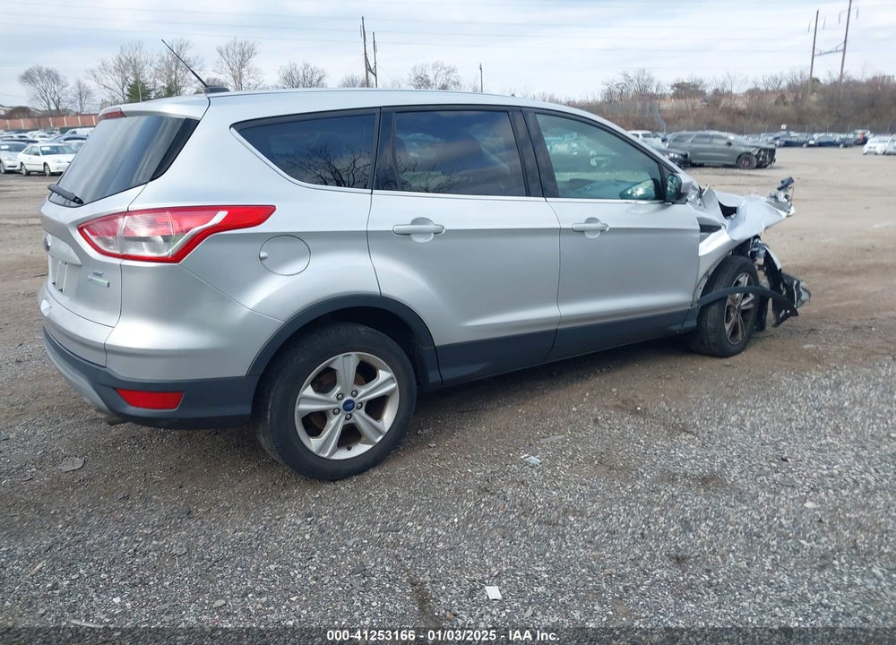 2015 FORD ESCAPE SE VIN: 1FMCU0GX1FUB54928