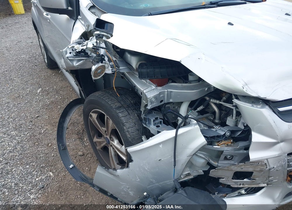 2015 FORD ESCAPE SE VIN: 1FMCU0GX1FUB54928