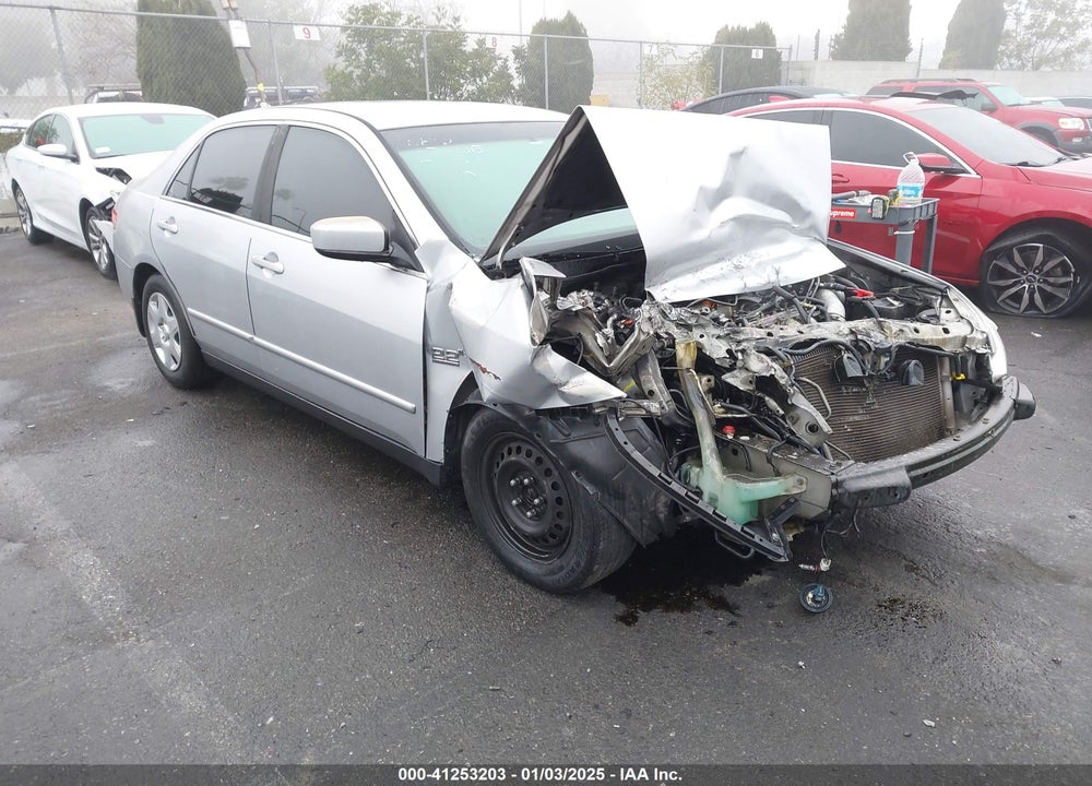 2003 HONDA ACCORD 2.4 LX VIN: JHMCM56363C013322