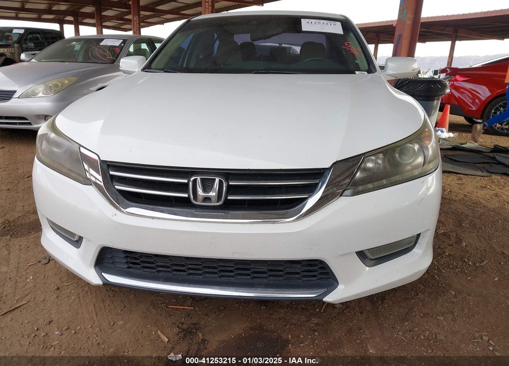 2013 HONDA ACCORD VIN: 1HGCR3F8XDA006407