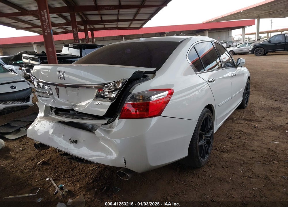 2013 HONDA ACCORD VIN: 1HGCR3F8XDA006407