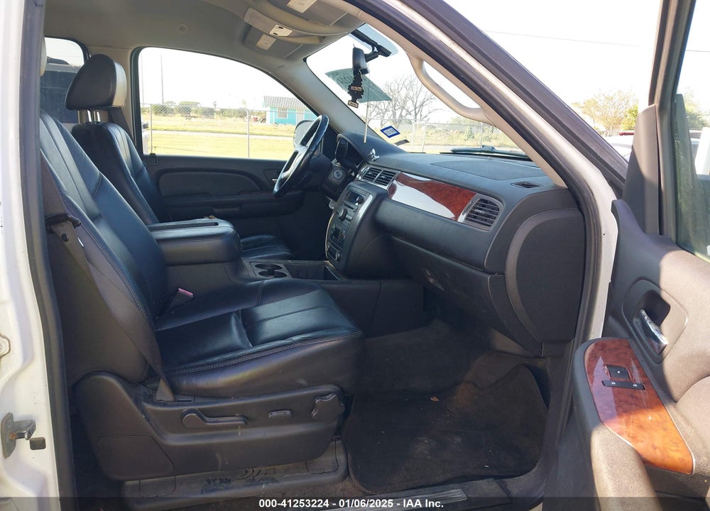 2009 GMC YUKON VIN: 1GKFC33039R100380