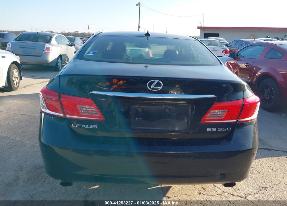 2010 LEXUS ES 350 VIN: JTHBK1EG1A2403925