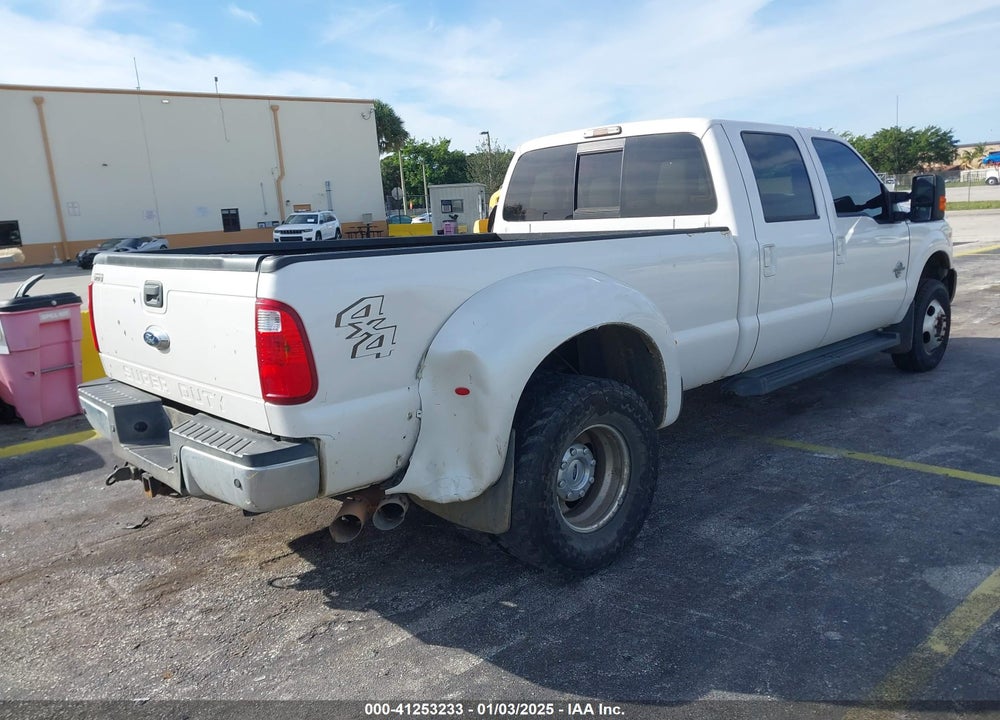 2015 FORD F-350 LARIAT VIN: 1FT8W3DT4FEB17163