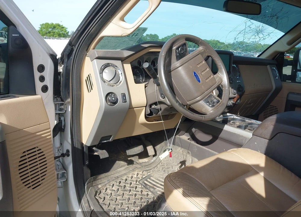 2015 FORD F-350 LARIAT VIN: 1FT8W3DT4FEB17163