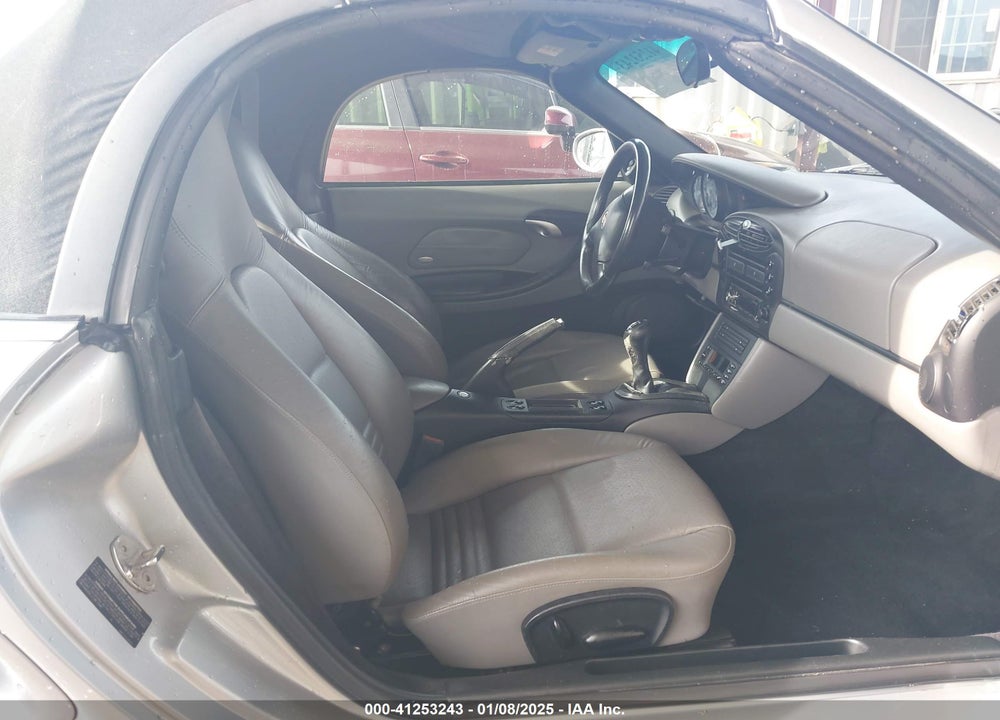 2002 PORSCHE BOXSTER VIN: WP0CA29842U623941