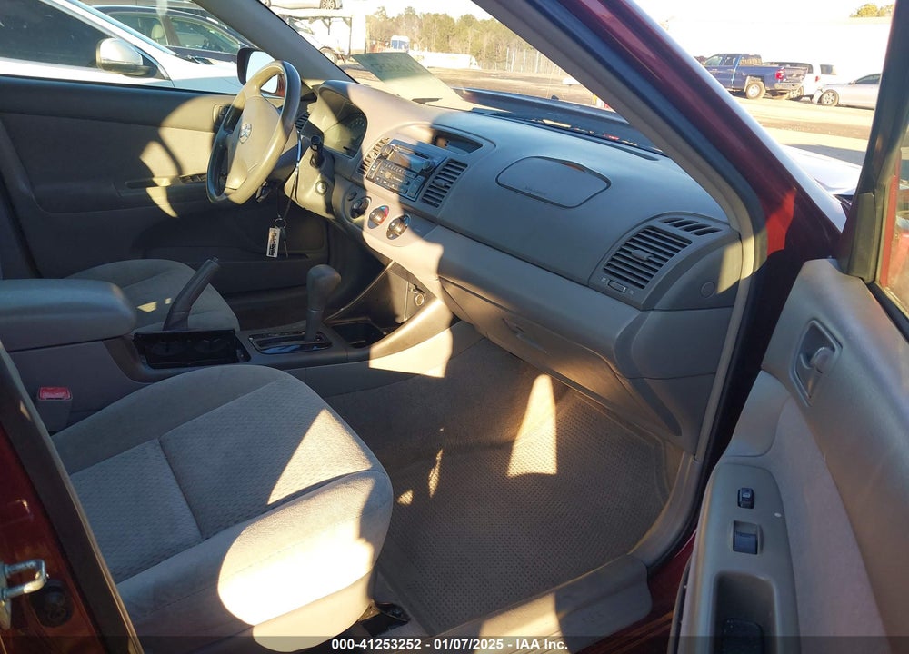 2004 TOYOTA CAMRY LE V6 VIN: 4T1BF32K94U063857
