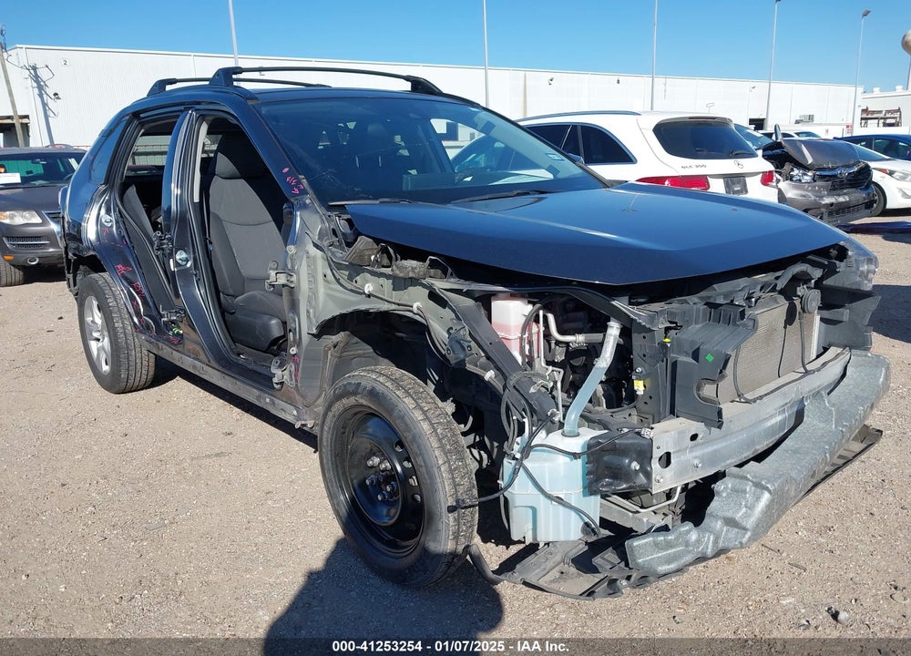 2020 TOYOTA RAV4 XLE VIN: 2T3W1RFVXLC062943