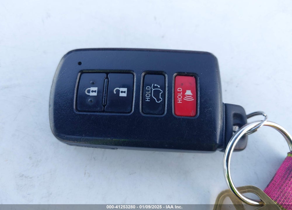 2015 TOYOTA RAV4 VIN: 2T3DFREV7FW235573
